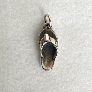Retired James Avery Sterling Silver 925 Flip Flop Sandal Charm